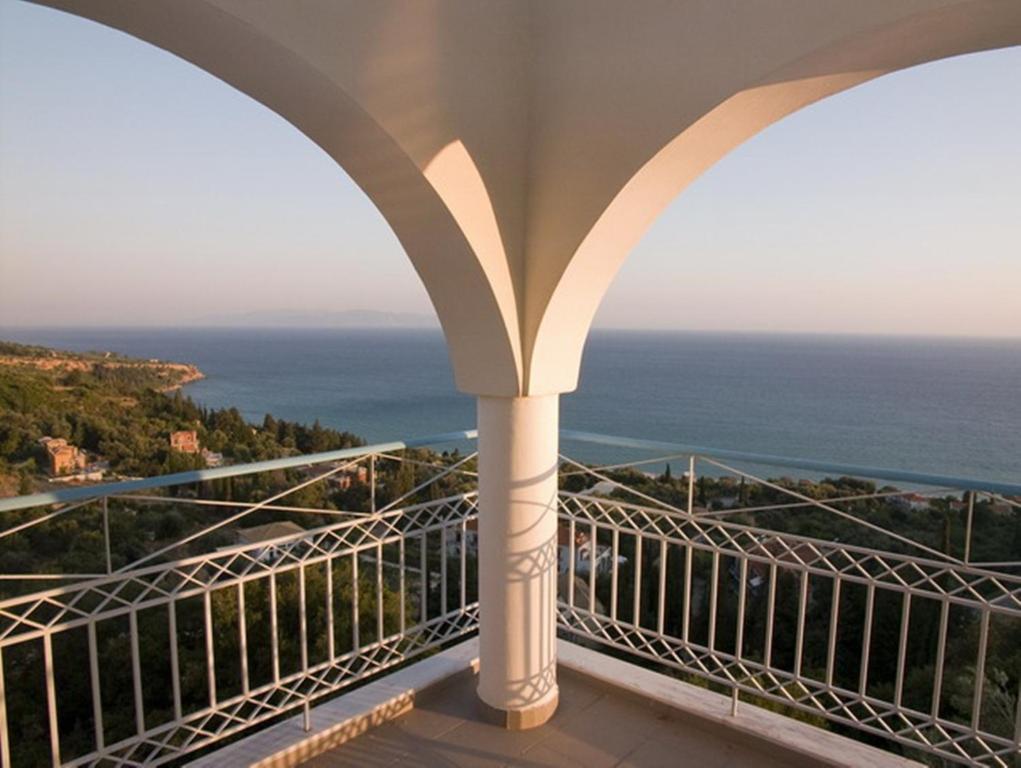 Folies Lourdata (Kefalonia) Quarto foto